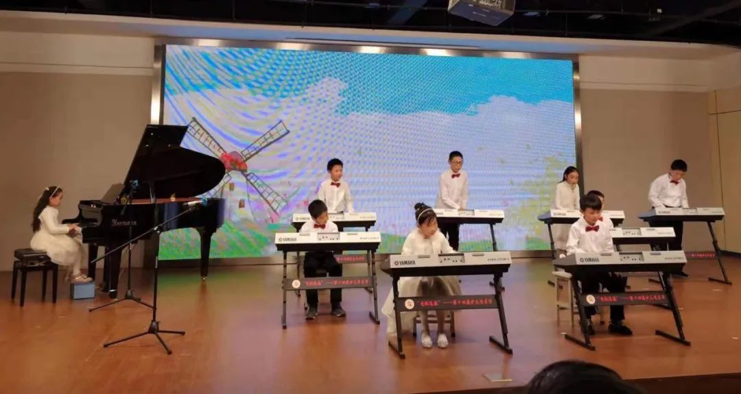 奏响童年乐章为艺术加分——钢琴、数码钢琴课程免费体验课开始报名啦！