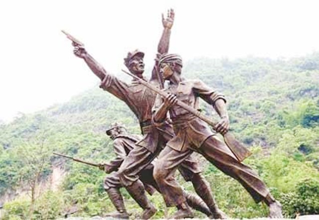 遵义会议重要参会人物,遵义会议时期的凯丰