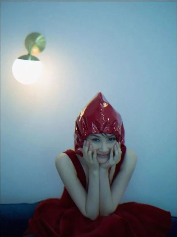 许晴50岁依然少女感满满,50岁的许晴拥有25岁的坦然