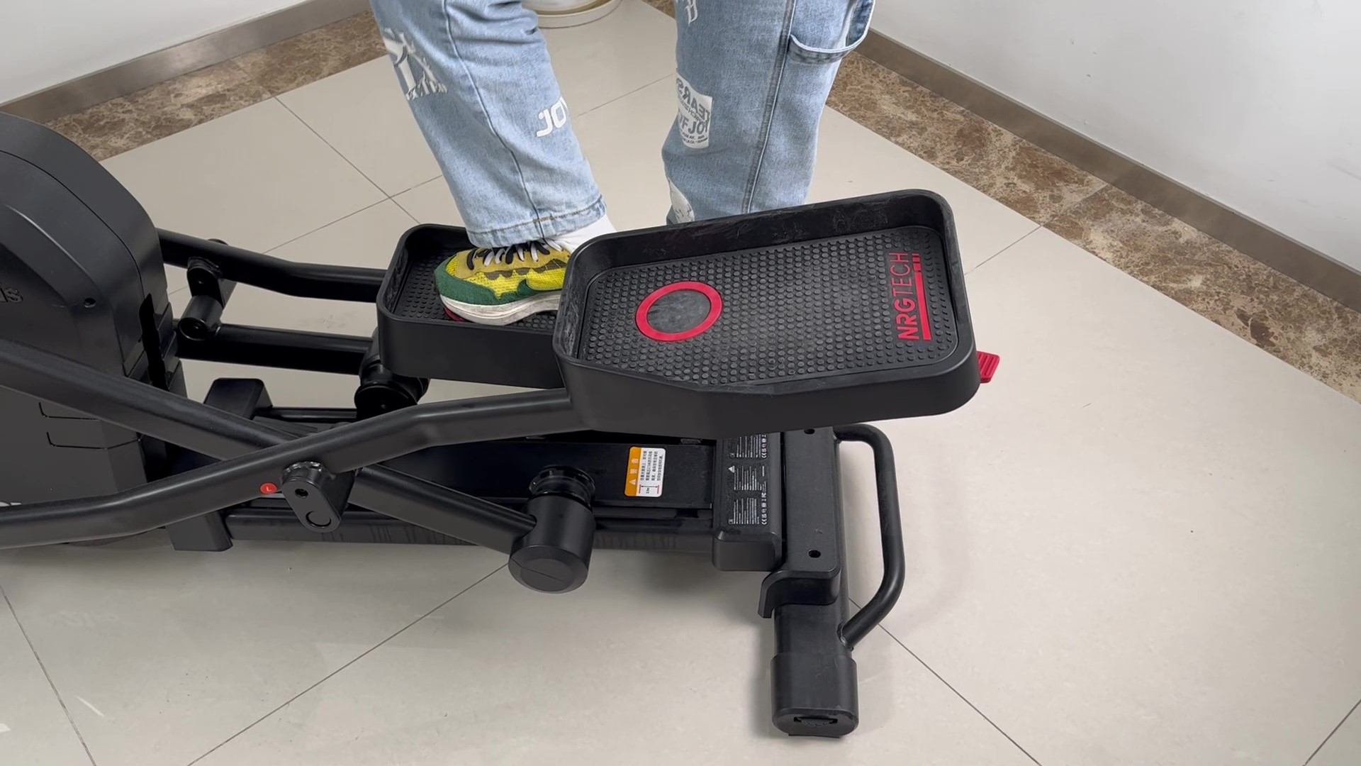 麦瑞克椭圆机的正确使用方法,登山椭圆机的正确使用方法