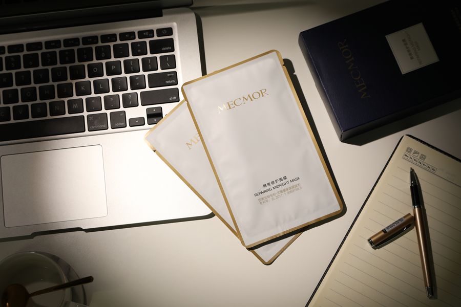 “神奇面膜”被疯抢！一片藏了8小时“美容觉”，醒来皮肤嫩透白