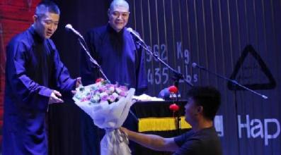 背叛师门、花500万抛妻弃女的曹云金，成于郭德纲败于自己