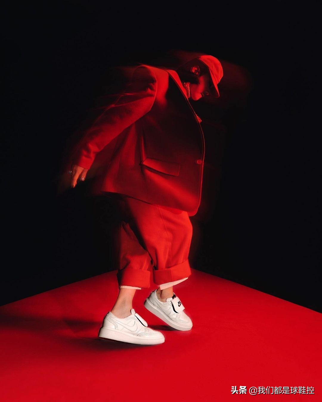 权志龙和耐克新联名鞋,权志龙xnike3.0