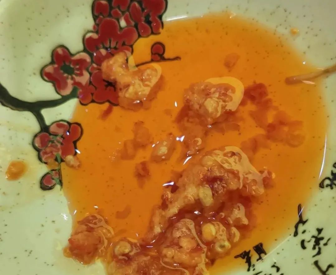 「探店」东四搬到西四，强仔变成弱仔，捂紧钱包，宁可饿着也别去