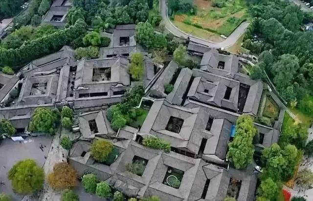 花水湾金陵温泉度假酒店温泉,成都花水湾温泉旅游度假