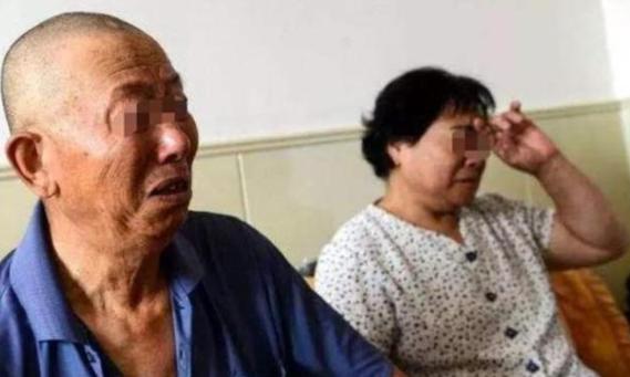 丁克家庭晚年在养老院后悔吗,丁克晚年生了孩子后悔吗