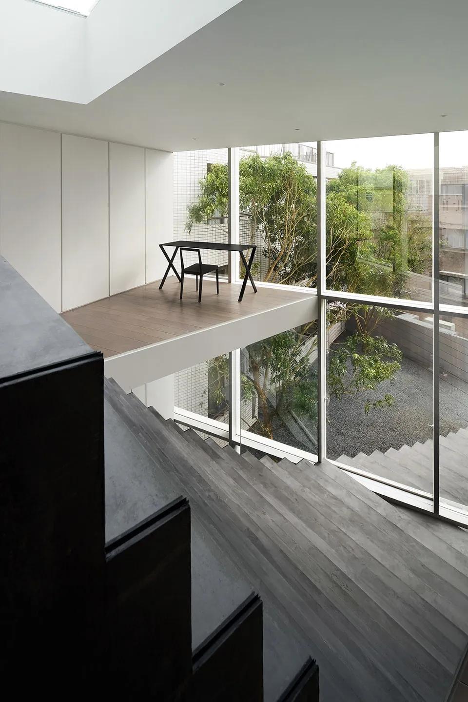 小户型极简装修风格日本,日本十几平米的房子经典设计