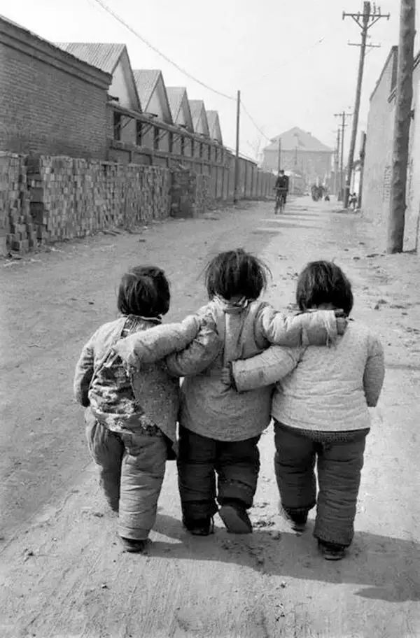 马克吕布是哪个国家的摄影师,中国摄影师马克吕布