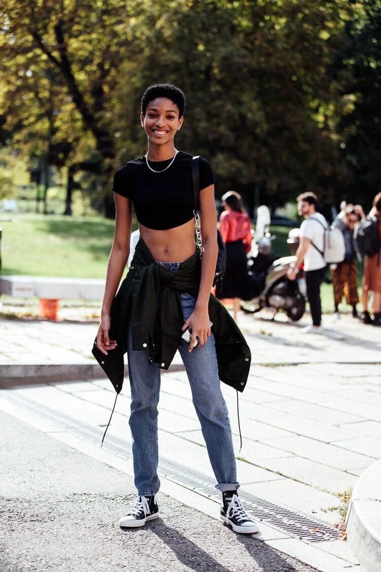 个子矮腿粗的女生穿的裤子,身高不到160的女人穿什么衣服好看