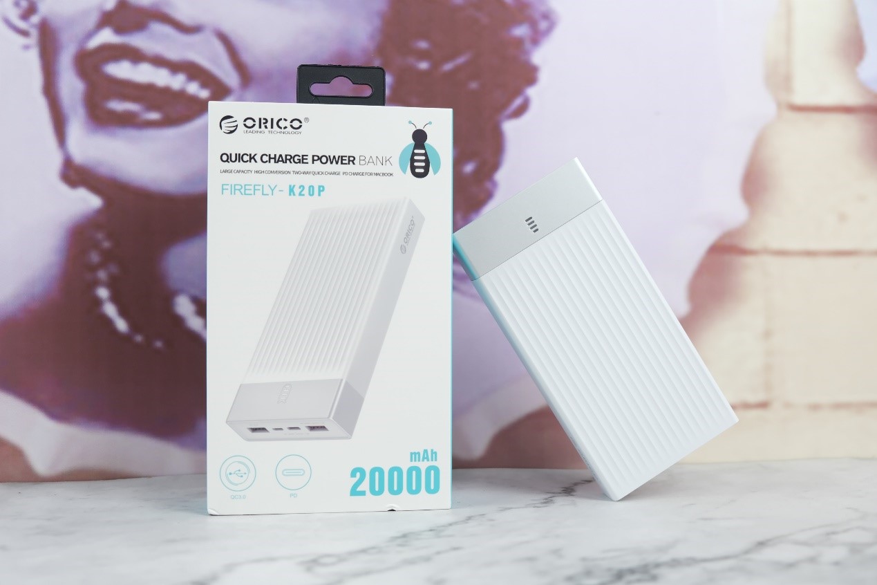 便携式电源用来充笔记本电脑,一款支持无线充电的移动电源