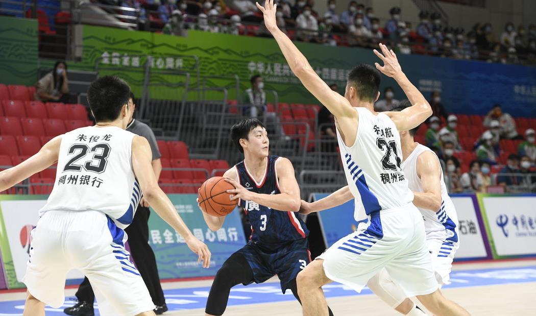 男篮u18青年队队员名单,篮球u8少年队青训训练