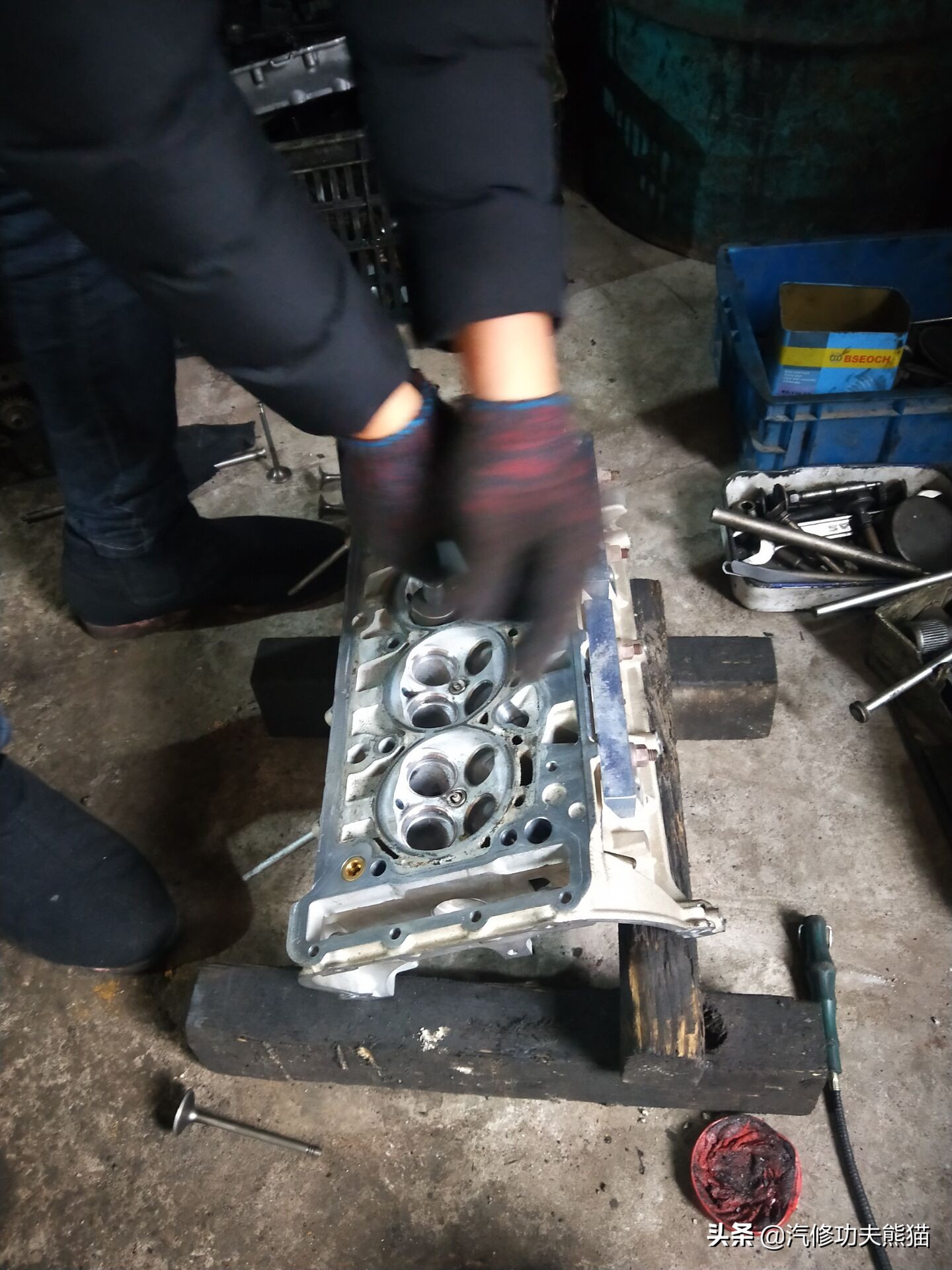 斯柯达明锐2010款2.0烧机油吗,09款斯柯达明锐1.6烧机油怎么解决