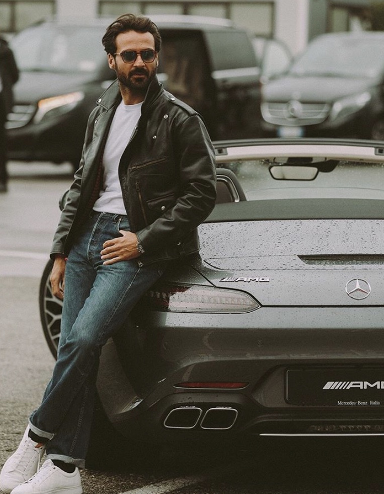 皮毛一体皮衣和羽绒服哪个更保暖,冬季穿搭男保暖又好看羽绒服