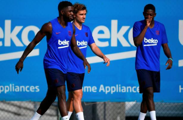 梅西第7座金球奖稳了吗,梅西展示所有8座金球