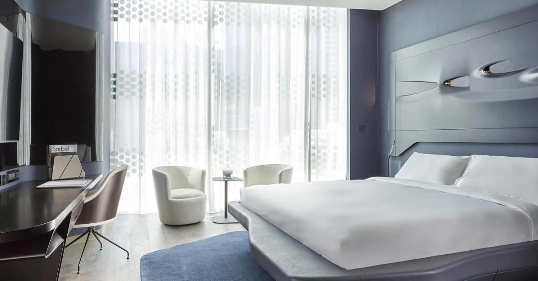 扎哈设计的迪拜酒店,扎哈迪拜综合体图片