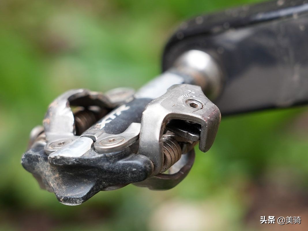 山地车am跟xc如何选择,比较推荐的山地车脚踏