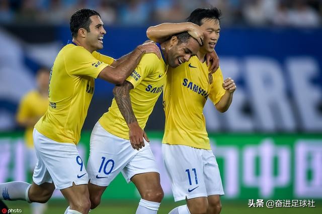 大连vs江苏十点开球,大连vs江苏