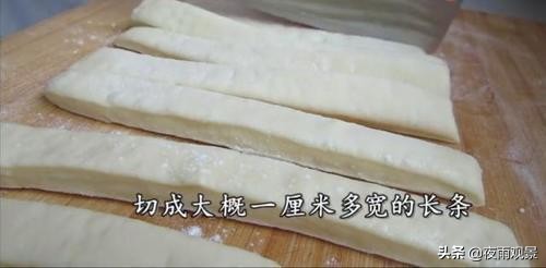 东北空心大油条配方无任何添加剂,不用任何添加剂不用酵母做油条