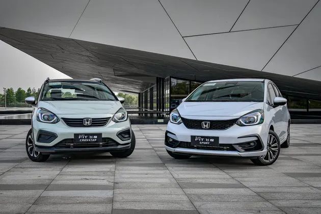 飞度和polo谁更值得买,大众polo2022款和飞度2022谁好