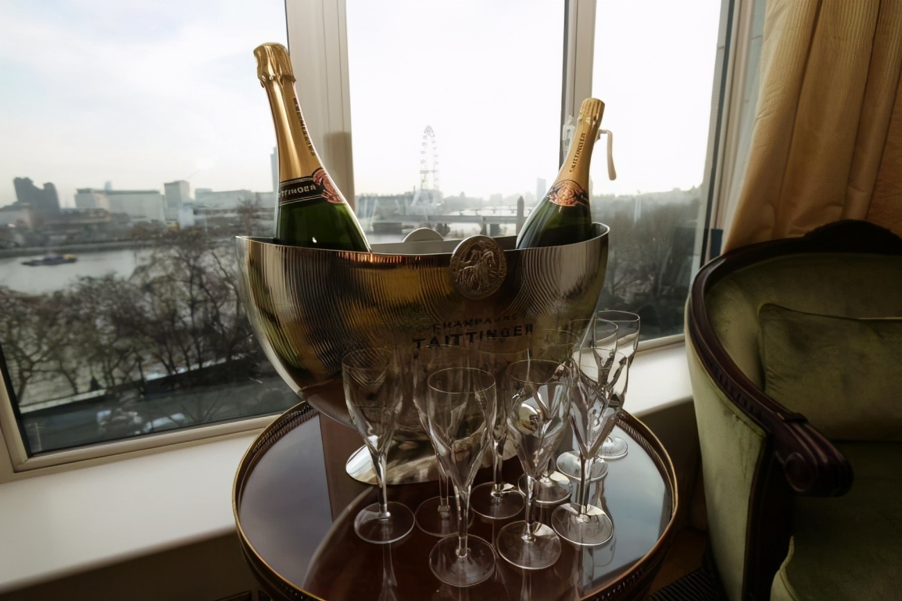 英国彩票中奖10亿数字,英国国家彩票前20名大奖得主