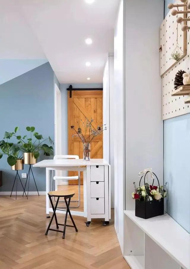 客厅厨房带吧台一体的房子效果图,小户型客厅与卧室吧台隔断