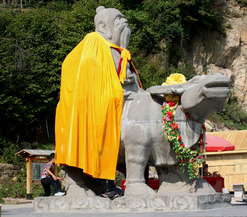 天下第一仙山洛阳老君山,天下奇山老君山视频