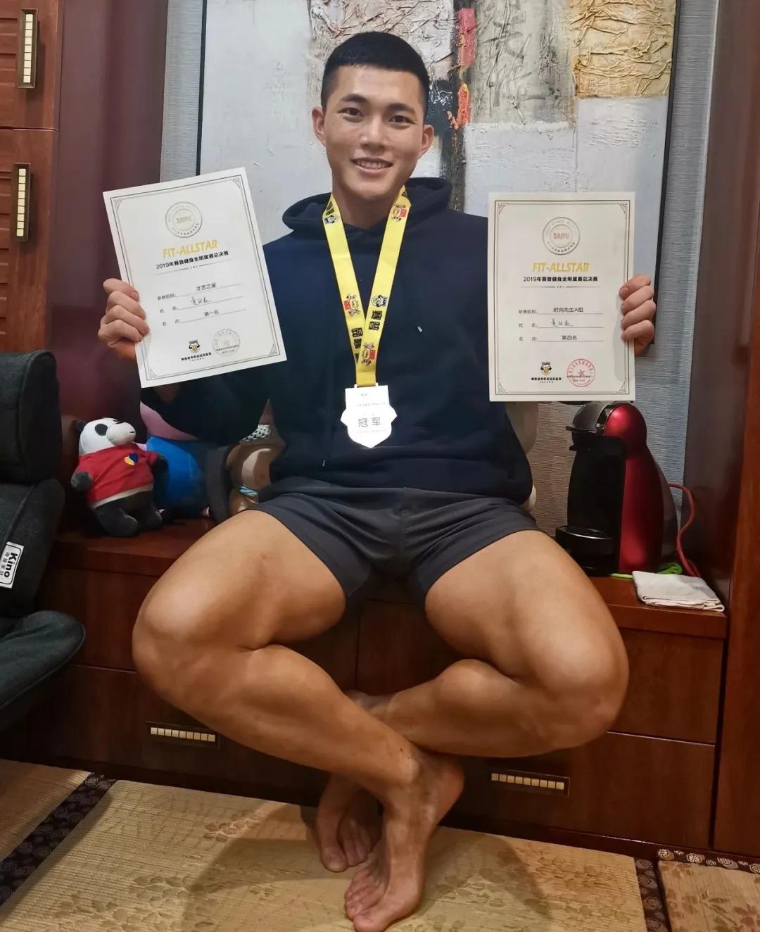 20岁的年纪40岁的身体，“夜店小王子”用健身葆青春