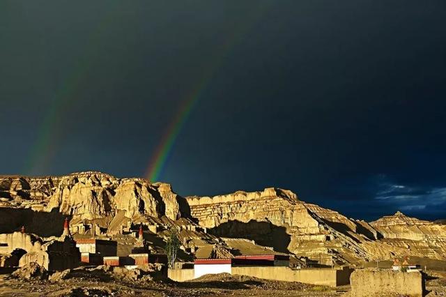 阿里托林寺,西藏阿里的最著名寺庙