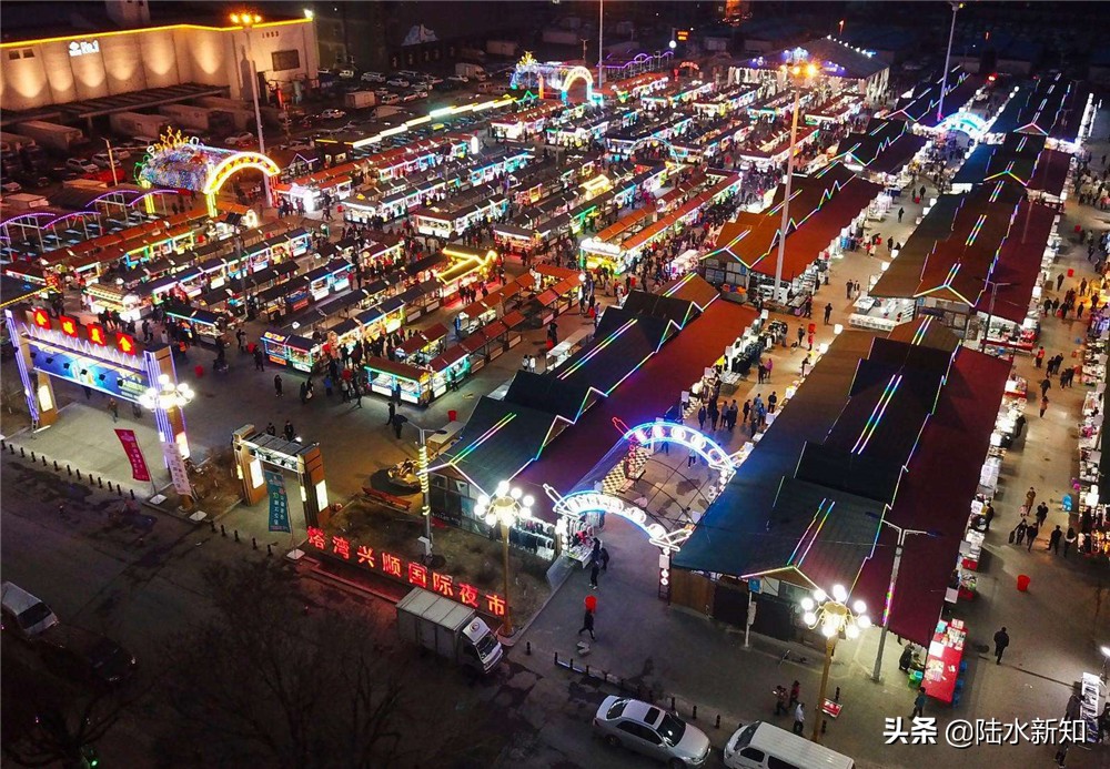 地摊可以打败商铺吗,地摊全面取代商铺