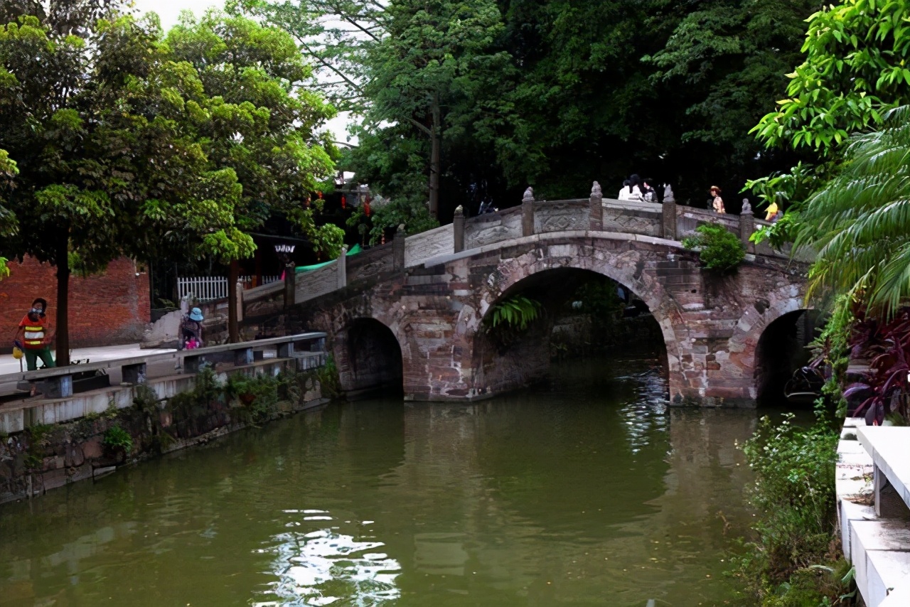 描写中秋节的古诗名句及诗意简短,描写中秋节的简短诗词