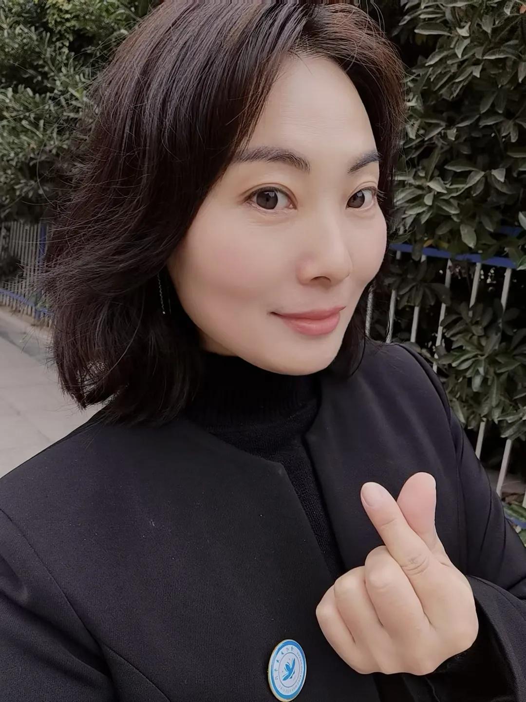 商丘市工学院附属兴华学校六年级,商丘兴华学校2024毕业班优秀学生