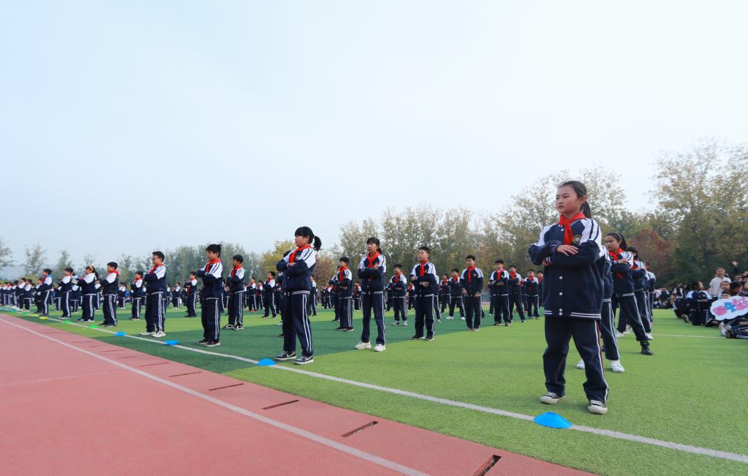 东方双语学校街舞啦啦操,东方双语本部啦啦操