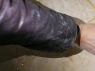 瓷砖美缝用什么美缝最好,瓷砖美缝施工自己在家轻松做美缝