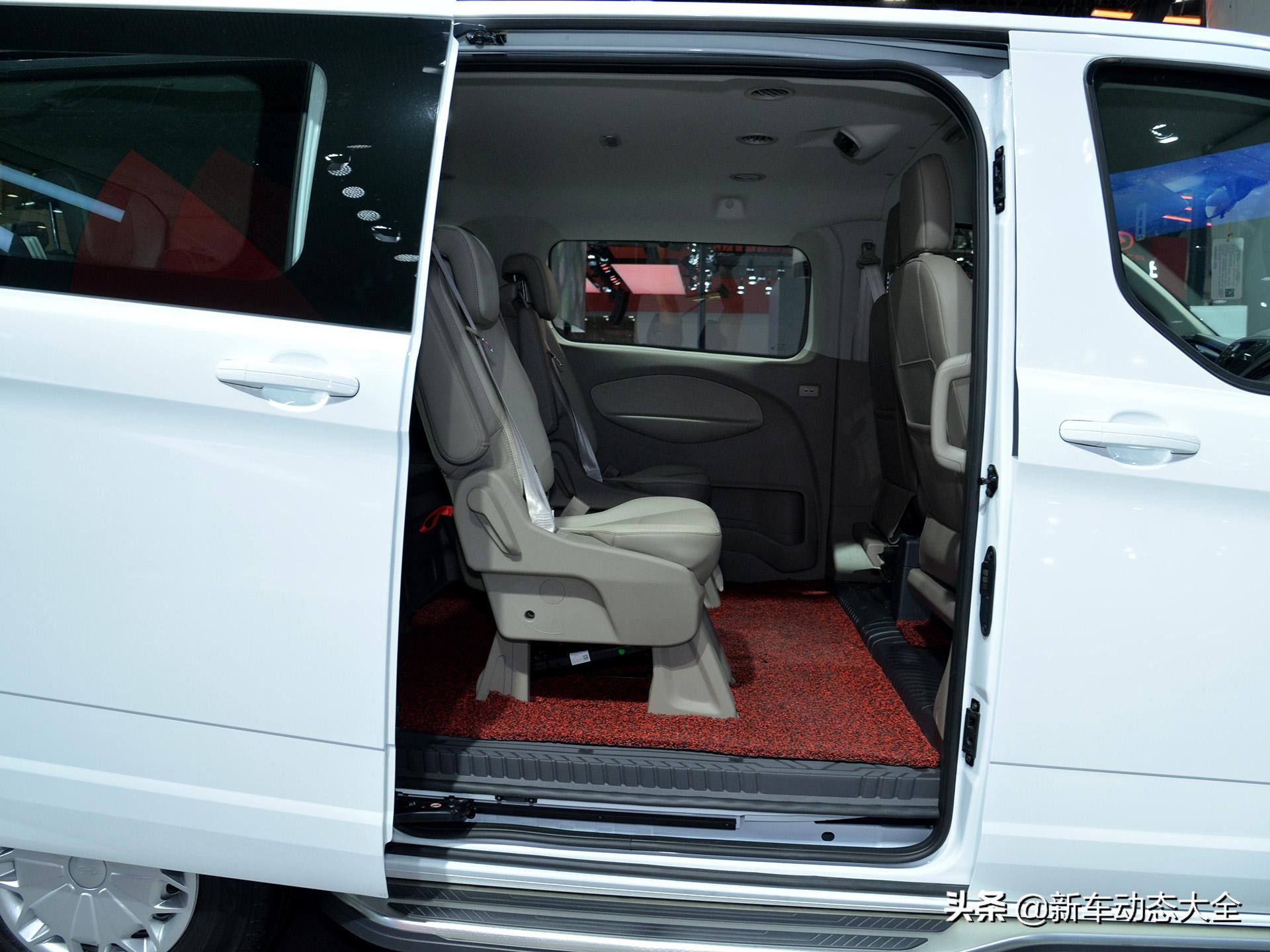 拉货拉人都很棒，实拍全顺，售价12.64万起