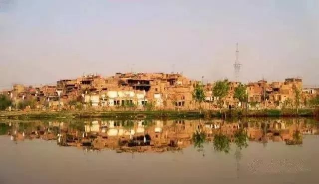 新疆喀什到巴基斯坦需要怎么过去,喀什通巴基斯坦公路