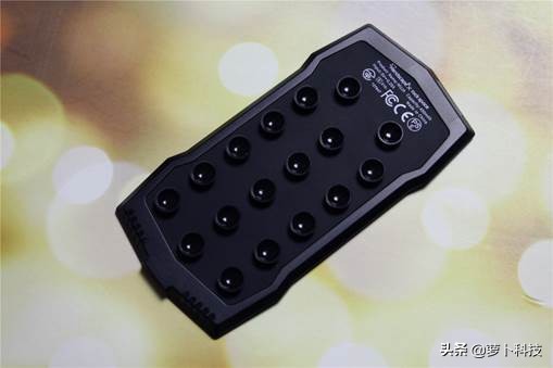 王者吃鸡压枪,王者吃鸡走位连招神器