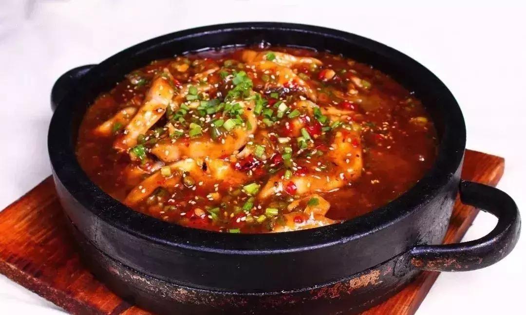 热气腾腾的旺销石锅菜品，学会了能火一整个冬天！