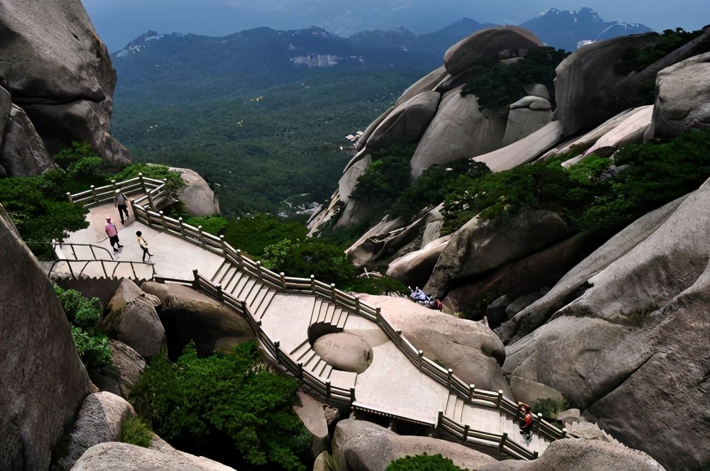 安徽省内旅游景点推荐自驾游,安徽的名胜古迹和旅游景点有哪些