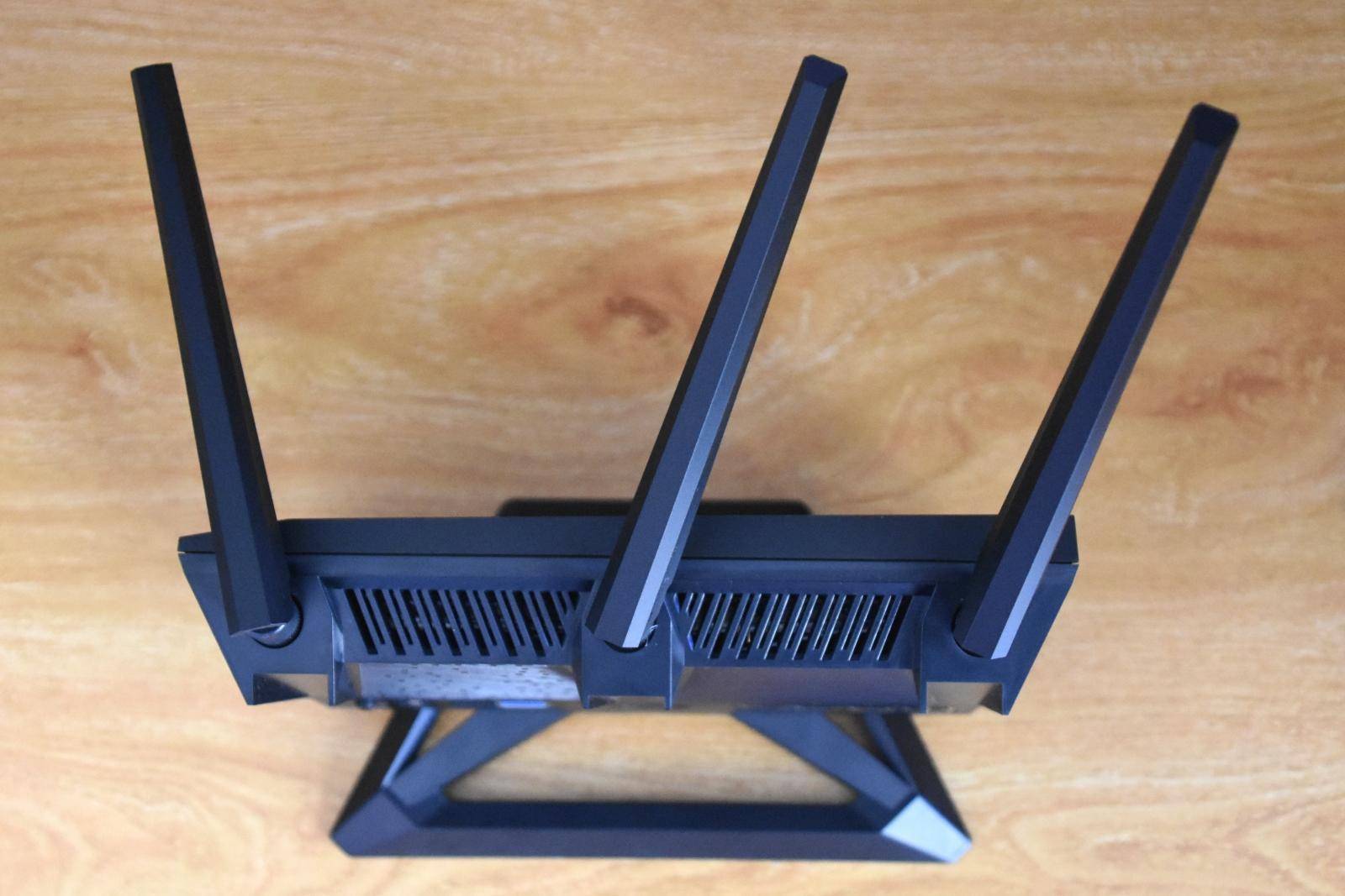 华硕rog路由器延迟高,华硕rog玩游戏不需要加速器