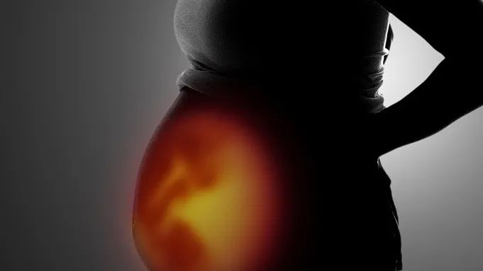 子宫偏小不治疗怀孕容易流产,子宫偏小容易流产怎么办