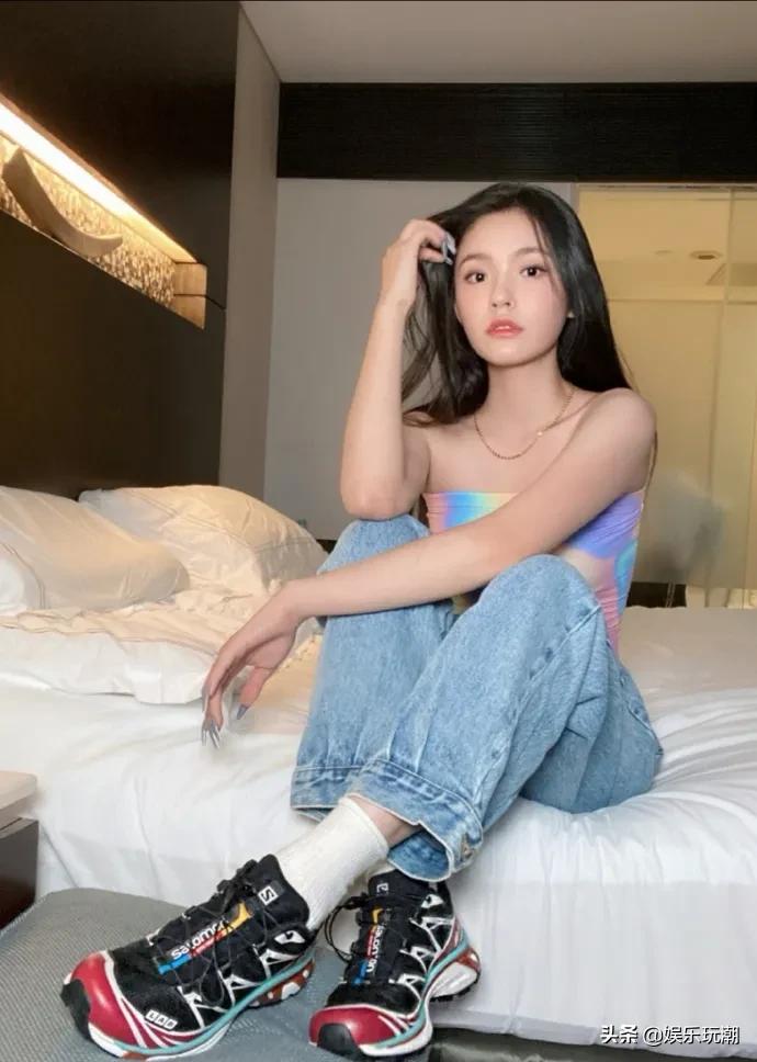 林允同款洞洞鞋,林允同款包头穆勒鞋