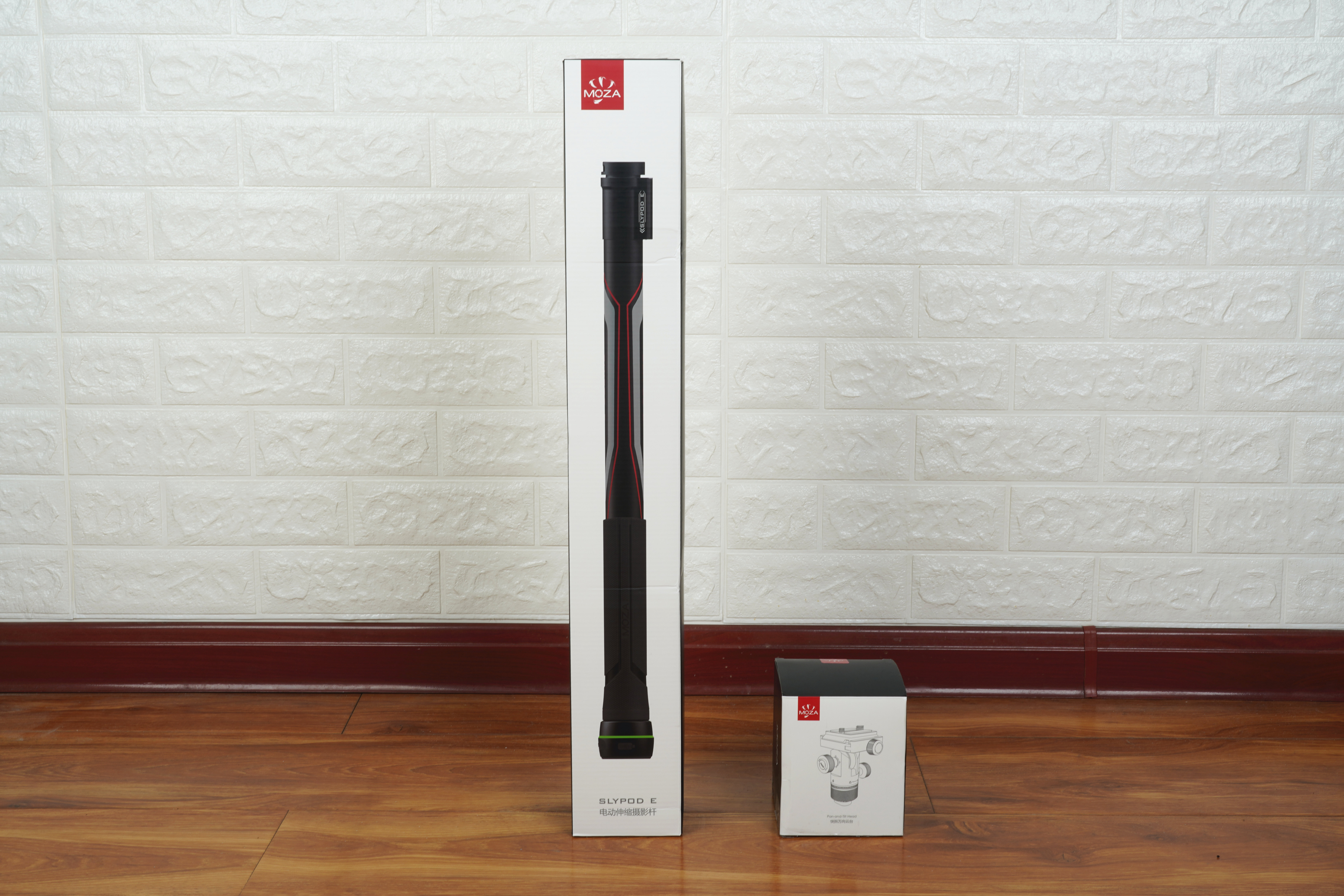 拥有属于自己摇滚的电影—便携式魔爪slypodE电动伸缩摄影杆评测