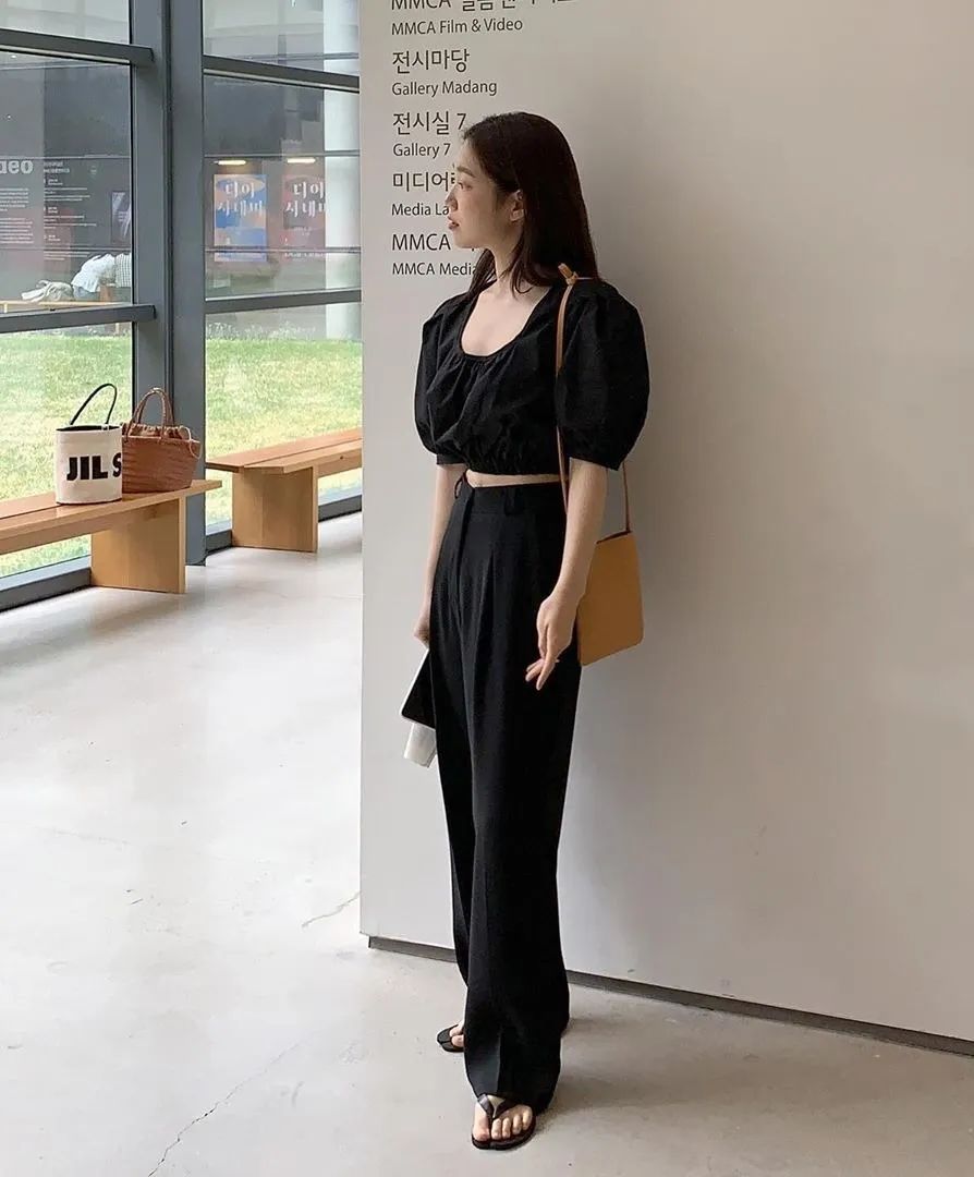 冬天穿什么裤子又显腿长还显腿细,小个子腿粗穿什么裤子好看