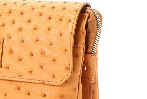 名牌包包都是什么,包包的皮质有哪些材质