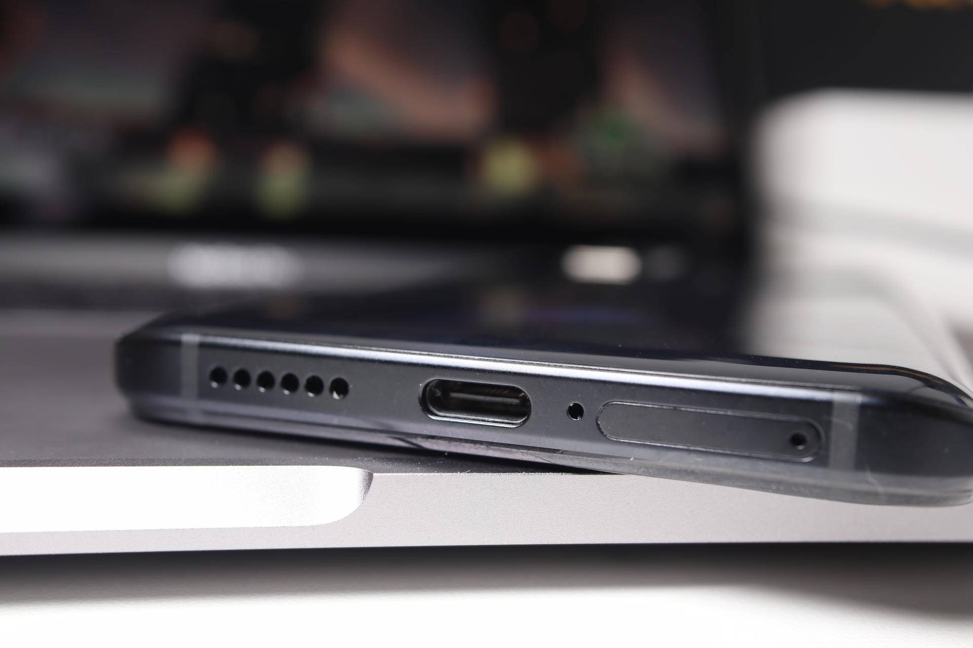 iqoo3除了游戏还有什么优点,iqoo3打游戏性能怎么样