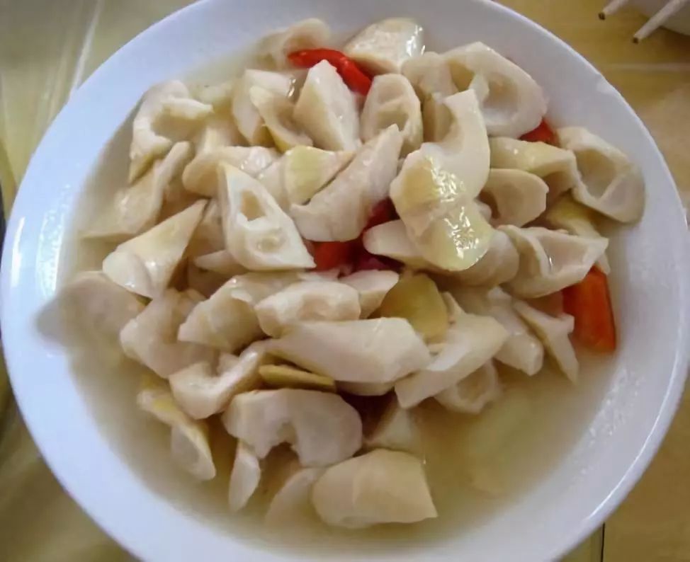 四月天山上春笋鲜,人间四月天春笋鲜