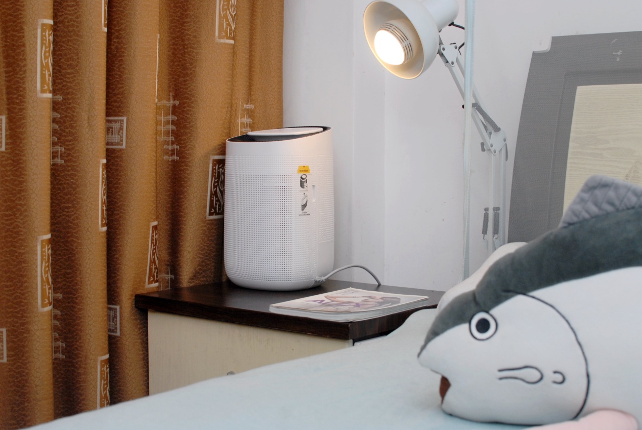 入手百元净化*湿机除**，彻底解决南方城中村小伙烦恼