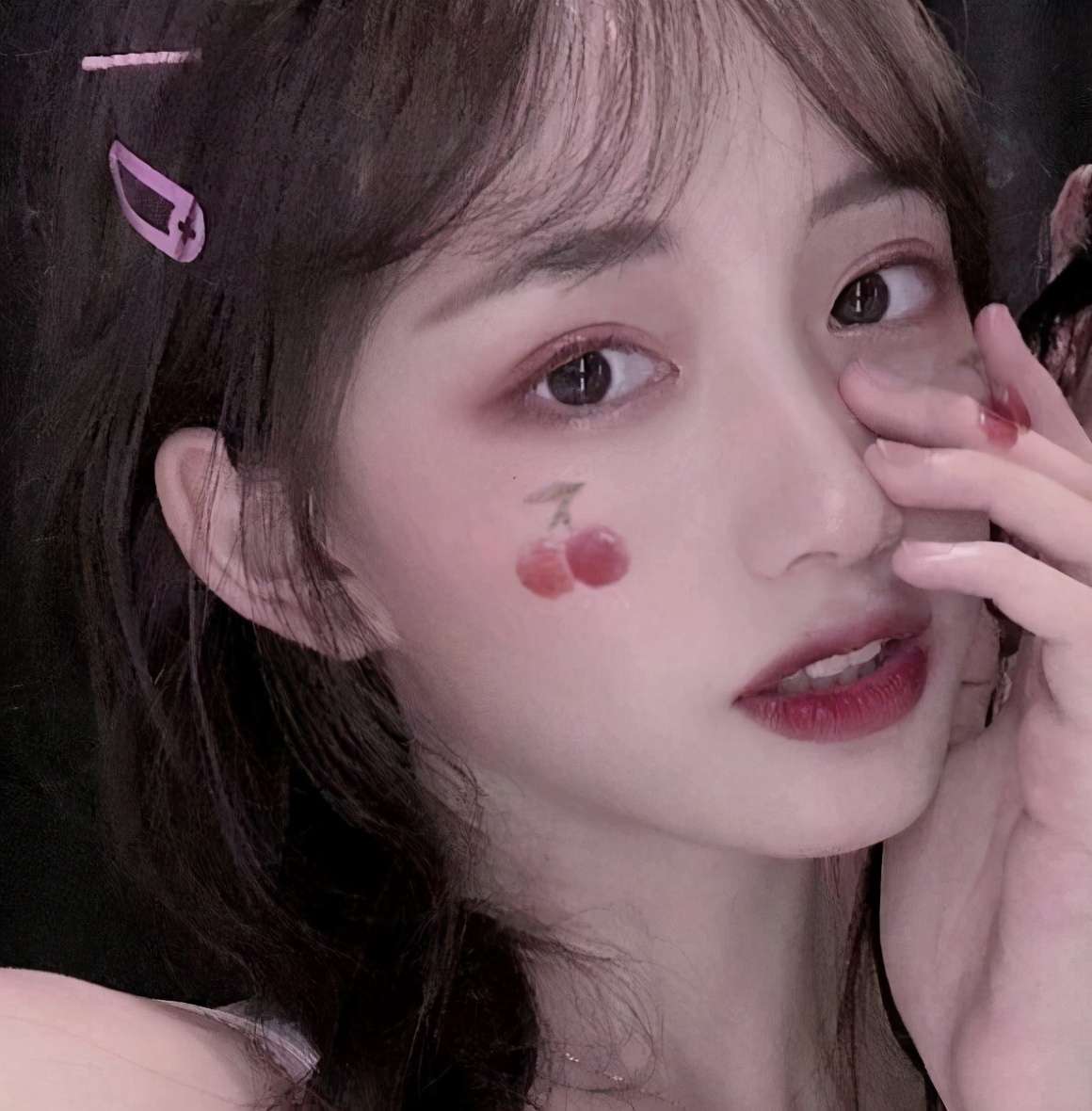 男生做到三个不主动让女生倒追你,教你三招让女生主动倒追你