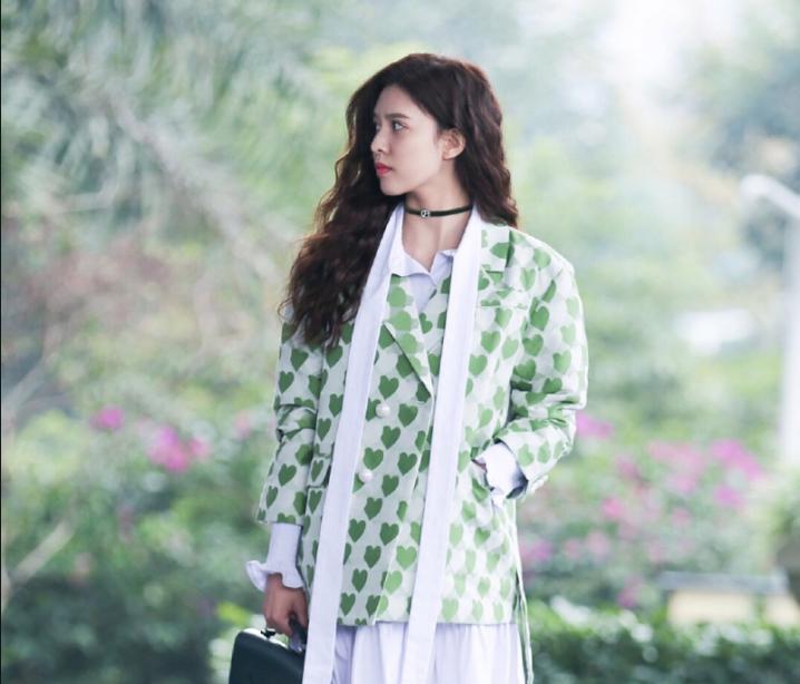 张一山的女友是宋妍霏吗,张一山宋妍霏分手张一山追杨紫吗