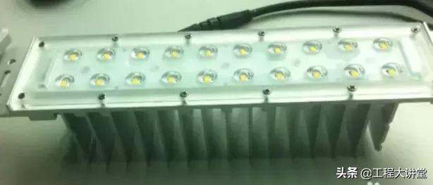 led显示器尺寸规格,led显示屏模块规格尺寸